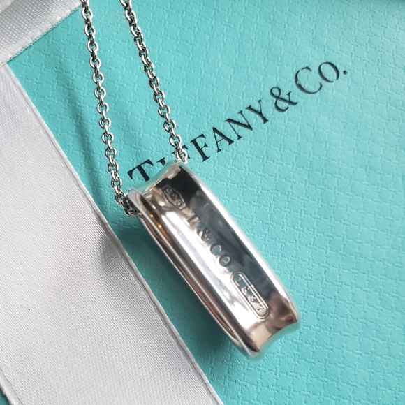 Tiffany & Company Oval Link Necklace - Picture 4 of 9